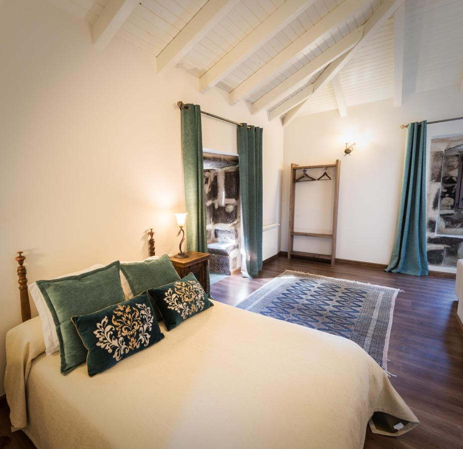 Pazo De Lemaio Guest House Laracha Luaran gambar
